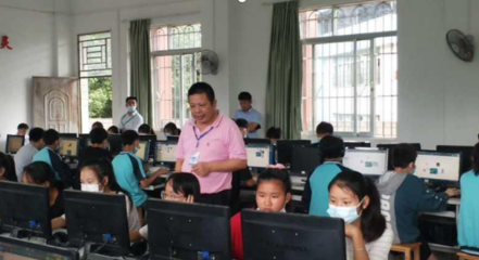 對口幫扶|深圳市高級中學支教教師丁輝 以技術為橋，以校為家，守護陂頭中學的數字化未來